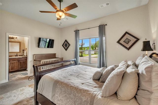 124 Riverbend Lane, Kingsland, TX 78639