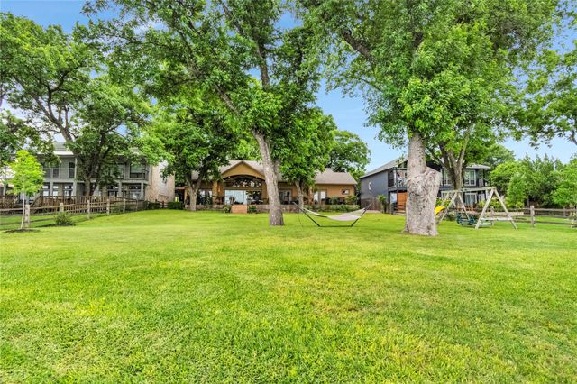 124 Riverbend Lane, Kingsland, TX 78639