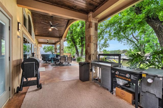 124 Riverbend Lane, Kingsland, TX 78639