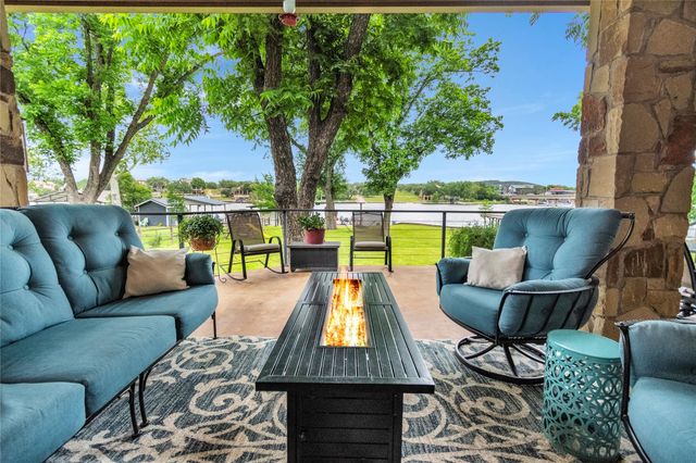 124 Riverbend Lane, Kingsland, TX 78639