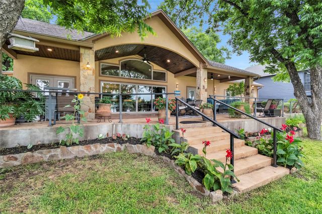 124 Riverbend Lane, Kingsland, TX 78639