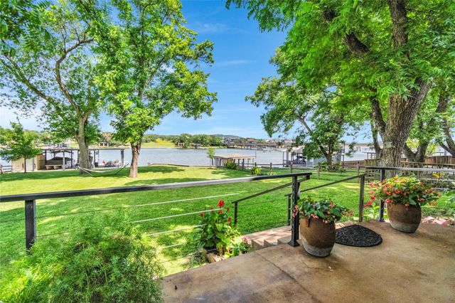 124 Riverbend Lane, Kingsland, TX 78639