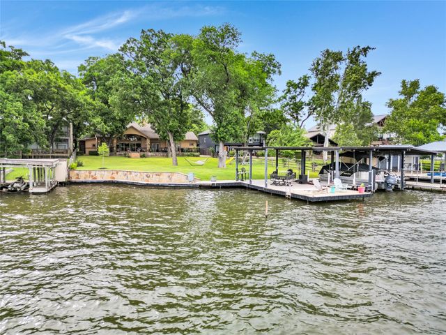 124 Riverbend Lane, Kingsland, TX 78639