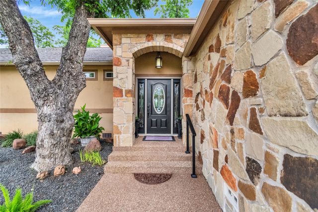 124 Riverbend Lane, Kingsland, TX 78639