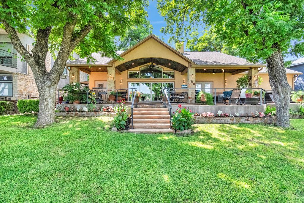 124 Riverbend Lane, Kingsland, TX 78639