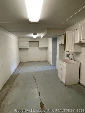 1709 Fort Bragg Road, Fayetteville, NC 28303
