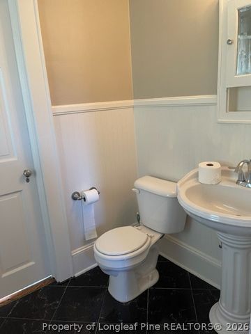 1709 Fort Bragg Road, Fayetteville, NC 28303