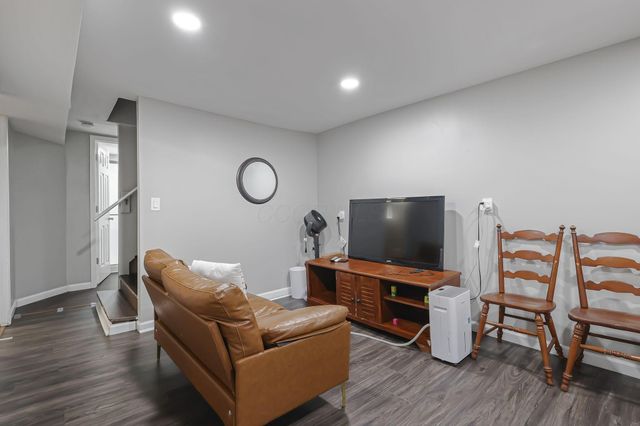 569 Binns Boulevard, Columbus, OH 43204