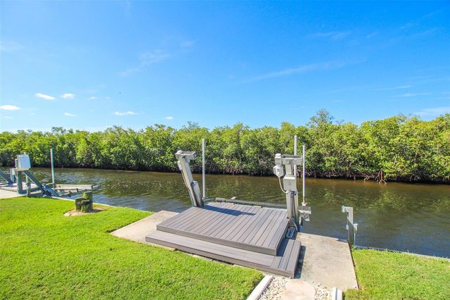 609 MACEDONIA DRIVE, Punta Gorda, FL 33950