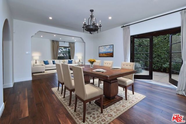 6111 San Vicente Boulevard, Los Angeles, CA 90048