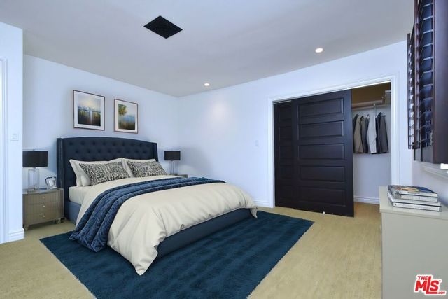 6111 San Vicente Boulevard, Los Angeles, CA 90048