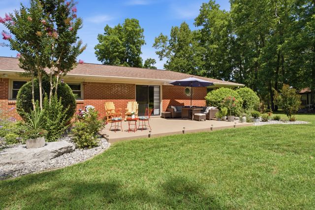 4121 Hunters Point Pike, Lebanon, TN 37087