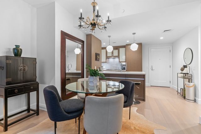 100 Lovejoy Wharf 5 N, Boston, MA 02114