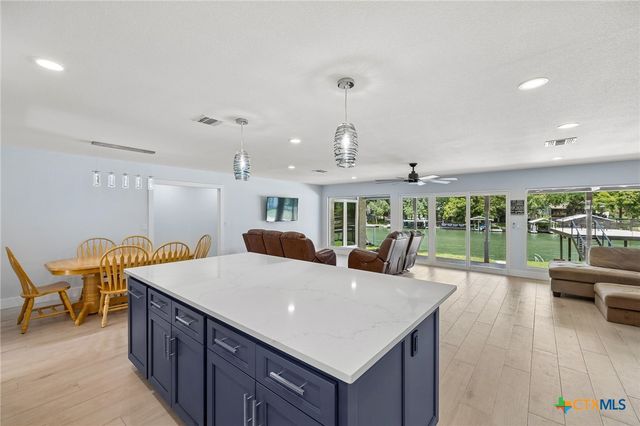 611 Lake Placid Drive, Seguin, TX 78155