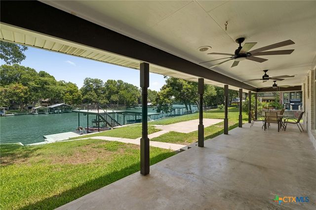 611 Lake Placid Drive, Seguin, TX 78155