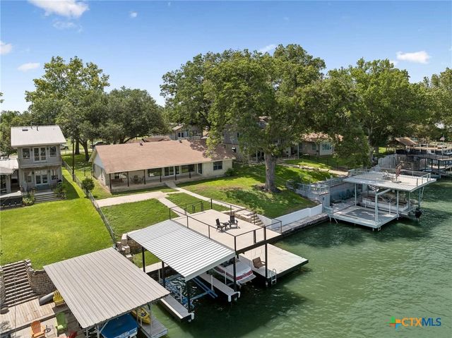 611 Lake Placid Drive, Seguin, TX 78155
