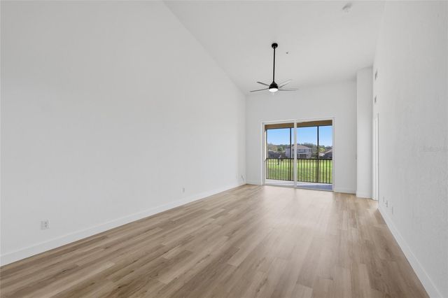 803 FAIRWAYCOVE LANE 205, Bradenton, FL 34212