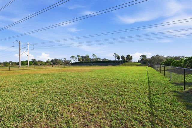 803 FAIRWAYCOVE LANE 205, Bradenton, FL 34212