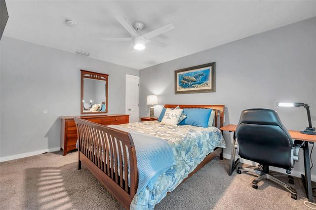 5260 COQUINA KEY DRIVE SE C, St Petersburg, FL 33705