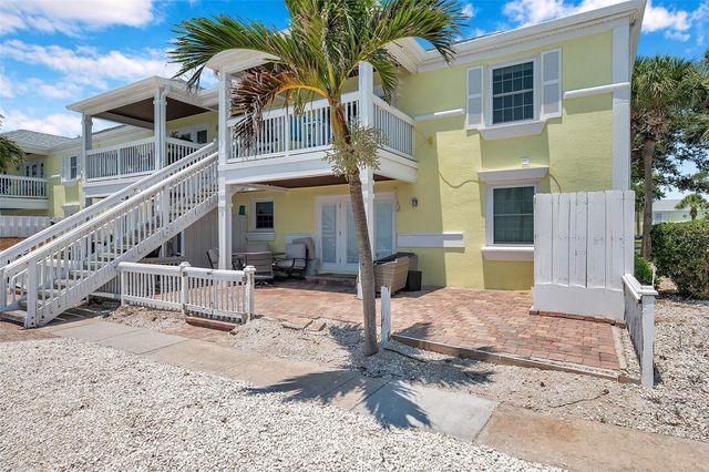 5260 COQUINA KEY DRIVE SE C, St Petersburg, FL 33705