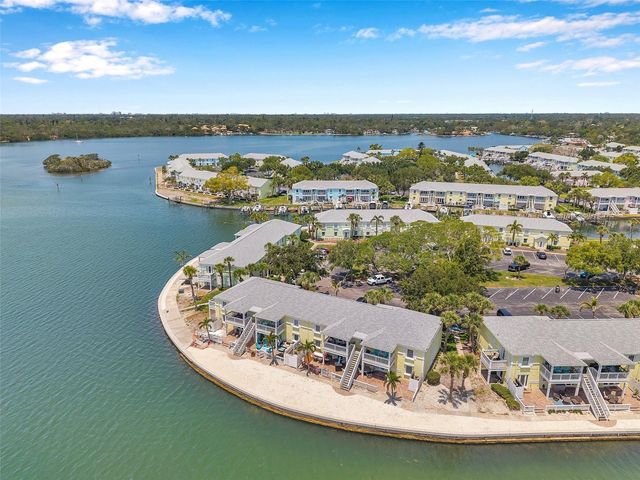 5260 COQUINA KEY DRIVE SE C, St Petersburg, FL 33705