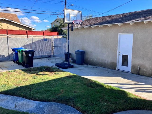 13472 Springdale Street, Westminster, CA 92683