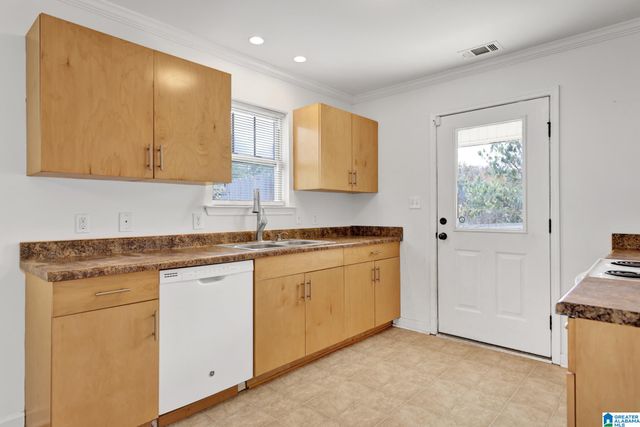 4493 WINCHESTER HILLS WAY, Clay, AL 35215