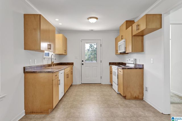 4493 WINCHESTER HILLS WAY, Clay, AL 35215