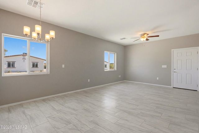 380 E Corona Road, Tucson, AZ 85756