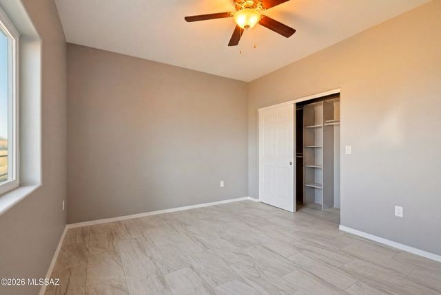 380 E Corona Road, Tucson, AZ 85756