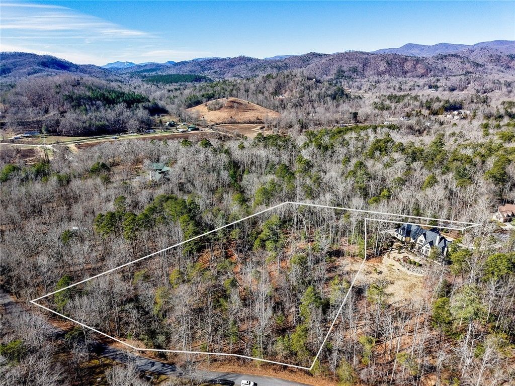 126 Valley Lake Trail, Travelers Rest, SC 29690