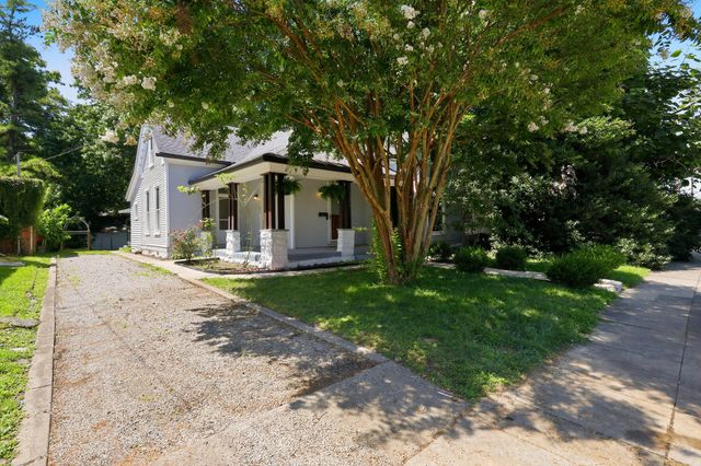 136 E Broadway Avenue, Richmond, KY 40475