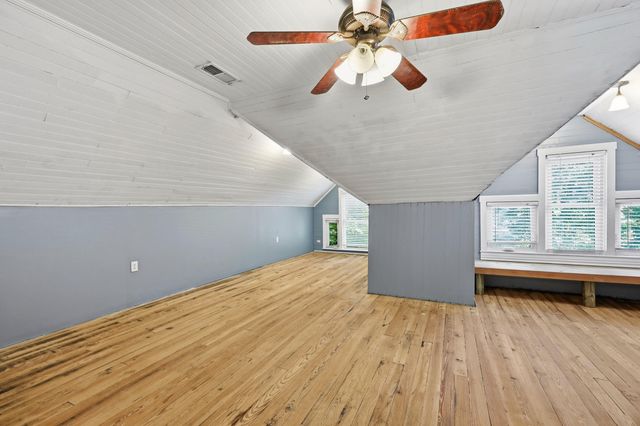 136 E Broadway Avenue, Richmond, KY 40475