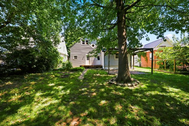 136 E Broadway Avenue, Richmond, KY 40475
