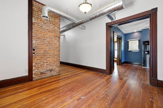 136 E Broadway Avenue, Richmond, KY 40475