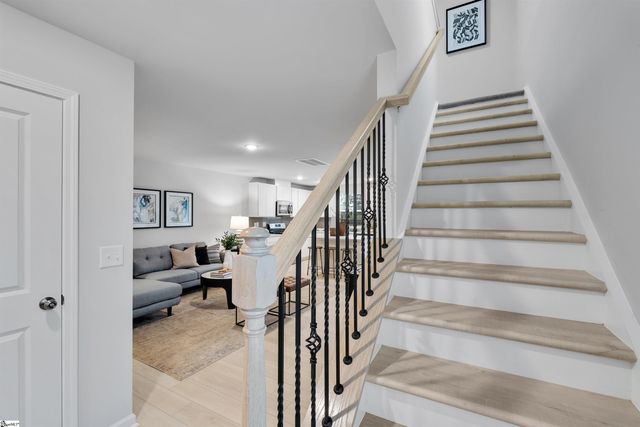 608 Curry Court, Spartanburg, SC 29301