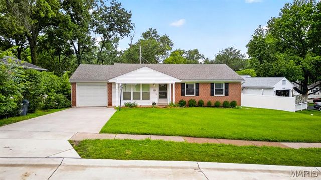 328 Danworth Court, St Louis, MO 63122
