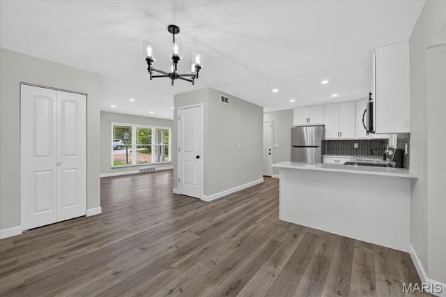 328 Danworth Court, St Louis, MO 63122