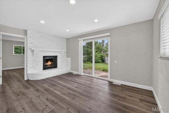 328 Danworth Court, St Louis, MO 63122