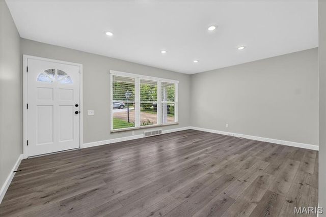 328 Danworth Court, St Louis, MO 63122