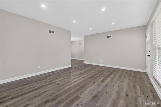 328 Danworth Court, St Louis, MO 63122