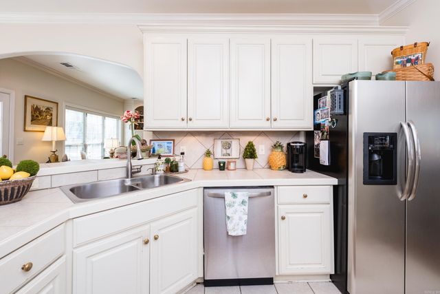 1719 Sawgrass Drive, Little Rock, AR 72212