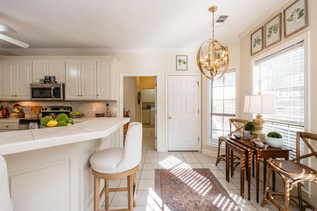 1719 Sawgrass Drive, Little Rock, AR 72212