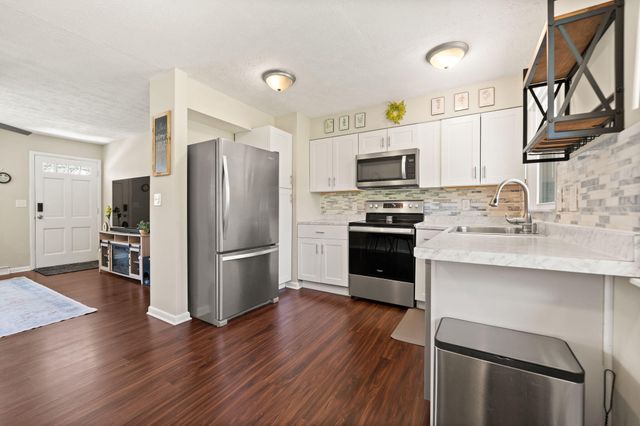 60 Hiawatha Trail, Winchester, KY 40391