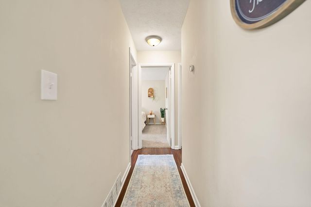 60 Hiawatha Trail, Winchester, KY 40391