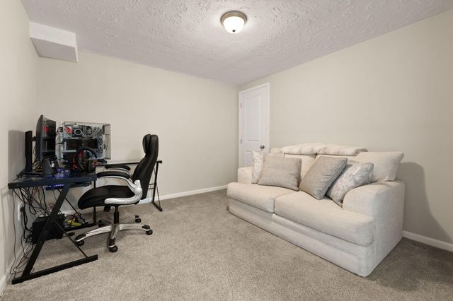 60 Hiawatha Trail, Winchester, KY 40391