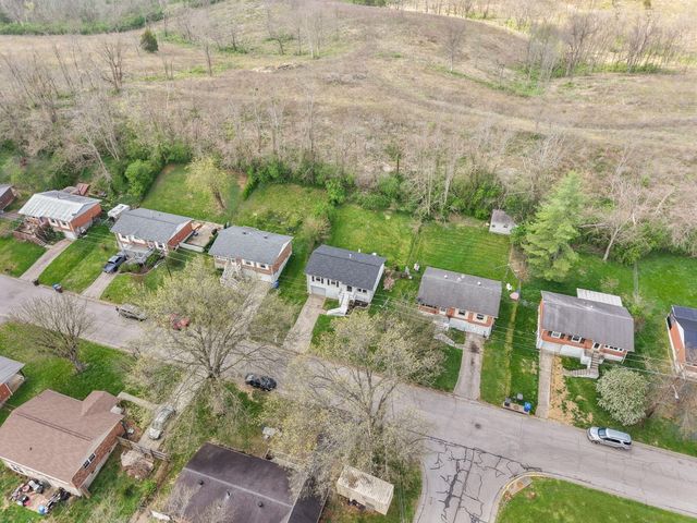 60 Hiawatha Trail, Winchester, KY 40391