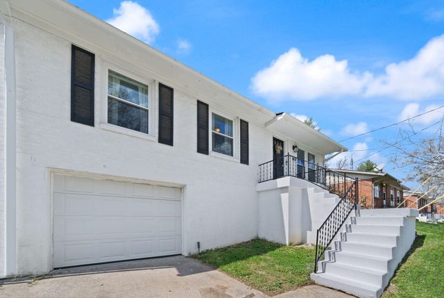 60 Hiawatha Trail, Winchester, KY 40391