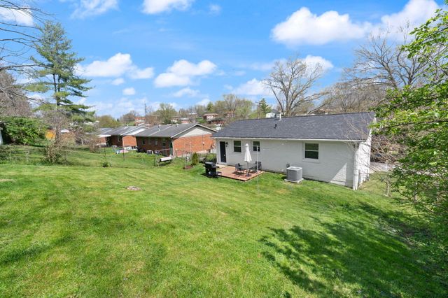 60 Hiawatha Trail, Winchester, KY 40391