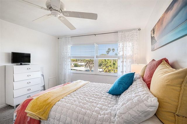 4455 DUHME ROAD 304, St Petersburg, FL 33708